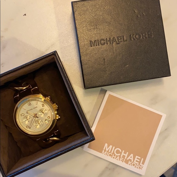 Michael Kors Watch - Picture 4 of 4